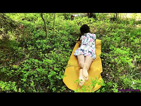 ❤️ Un străin de pe Tinder îmi masturbează păsărica și o fute cu pasiune în pădure ☑ at ro.porn-mz-com.ru ❌️❤