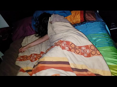 ❤️ Fiul vitreg care își ceartă tânăra mamă vitregă în timp ce ea doarme. ☑ at ro.porn-mz-com.ru ❌️❤